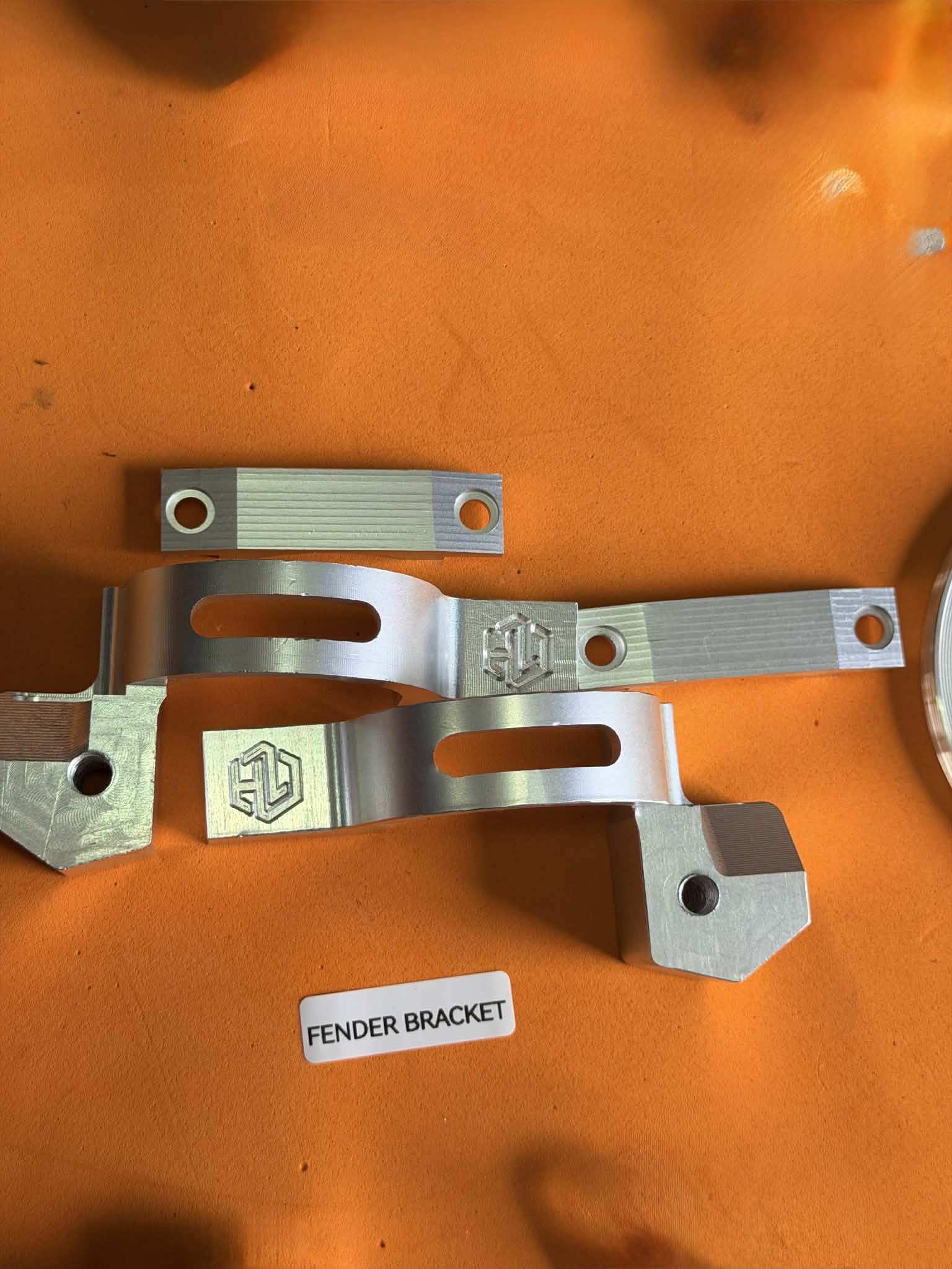 FENDER BRACKET