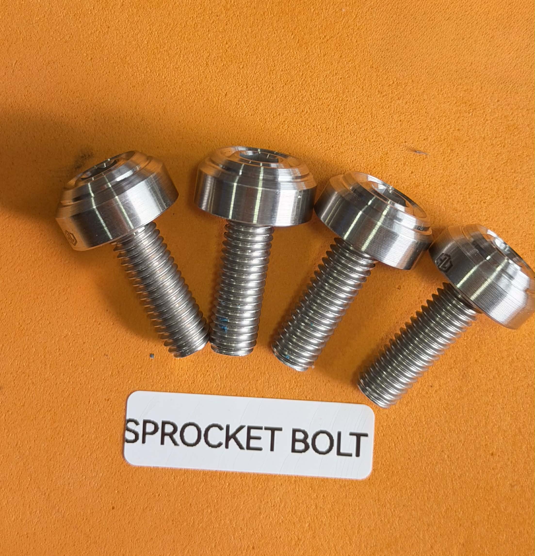 SPROCKET BOLT RAIDER FI