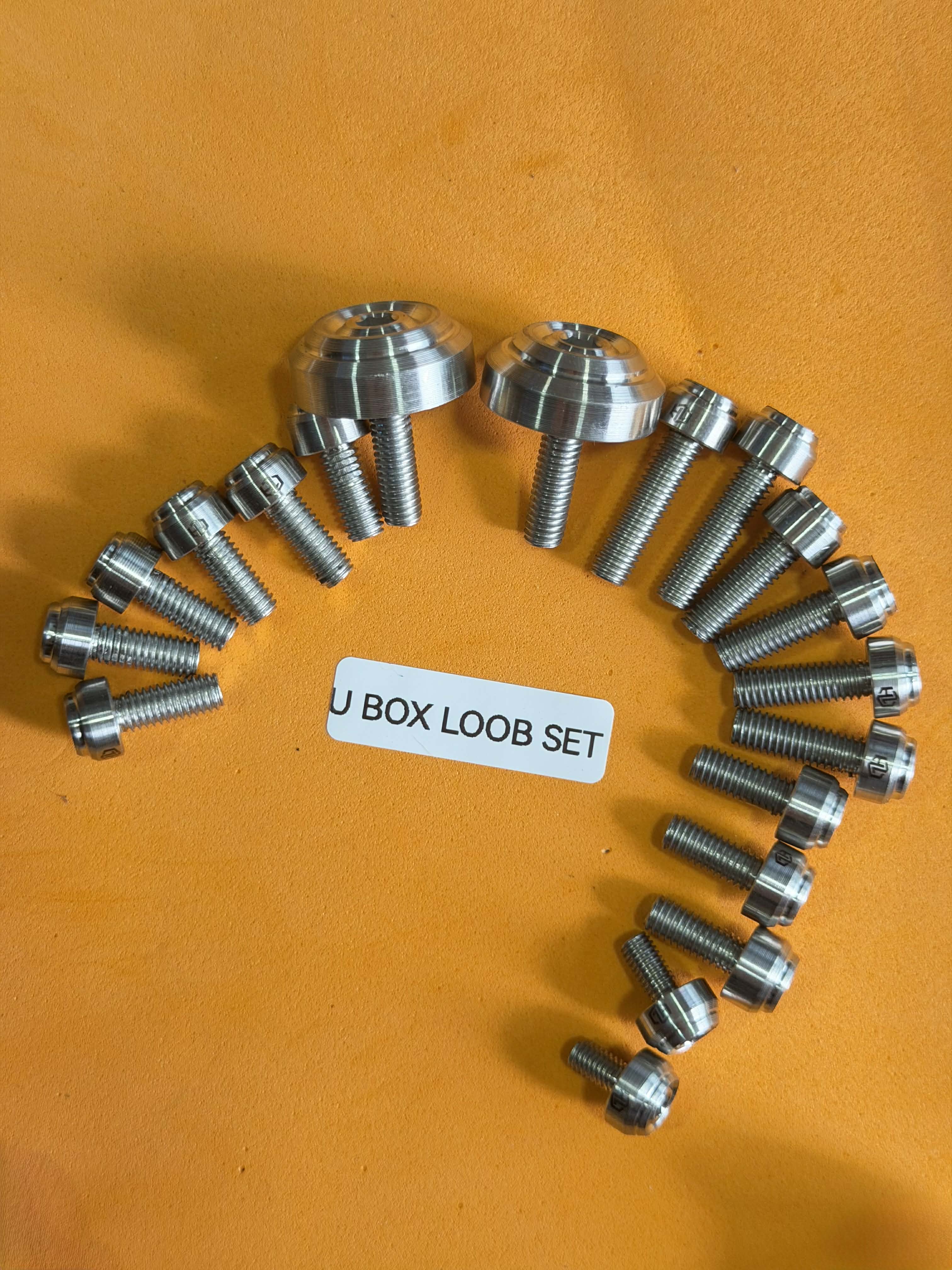 U BOX LOOB SET RAIDER FI